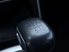 Peugeot 2008 (2022) thumbnail 19