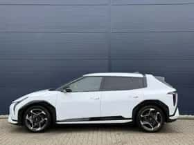 Kia EV4 (2026) thumbnail 2