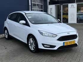 Ford Focus (2018) thumbnail 2