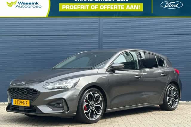 Ford Focus (2020) thumbnail 1