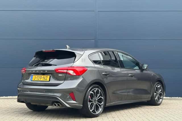 Ford Focus (2020) thumbnail 5
