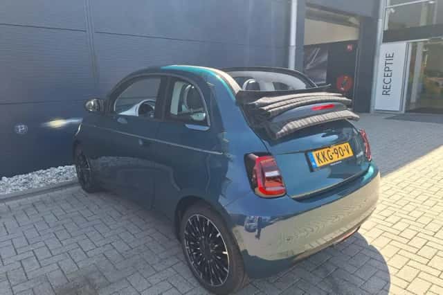 Fiat 500 (2026) thumbnail 4
