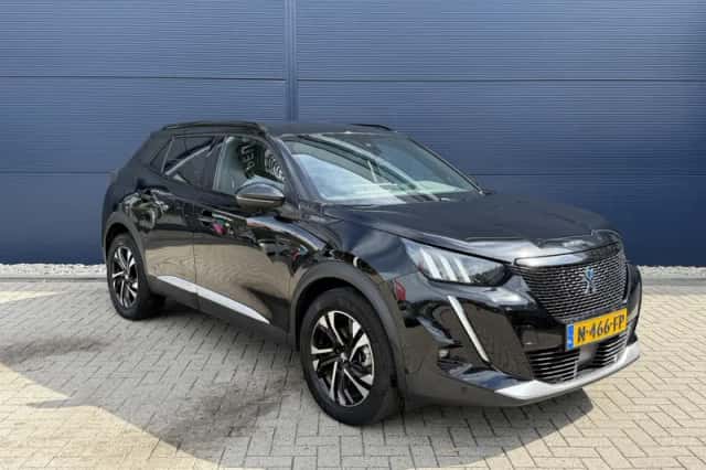 Peugeot e-2008 (2021) thumbnail 3