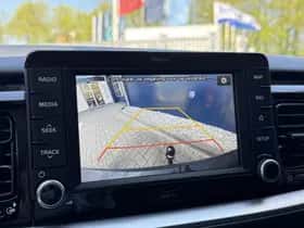 Kia Stonic (2019) thumbnail 12