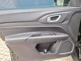 Jeep Compass (2024) thumbnail 24