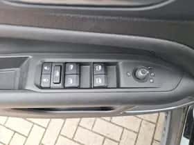 Jeep Compass (2024) thumbnail 25
