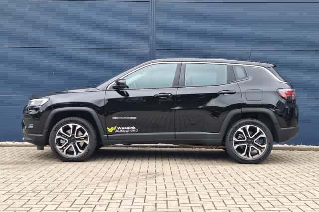 Jeep Compass (2024) thumbnail 5