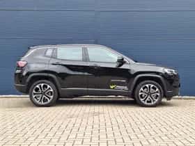 Jeep Compass (2024) thumbnail 9