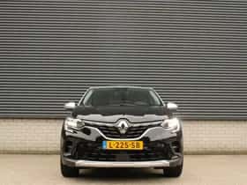 Renault Captur (2021) thumbnail 3