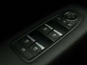 Renault Captur (2021) thumbnail 22