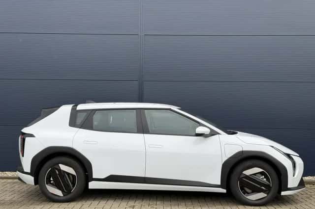 Kia EV4 (2026) thumbnail 6