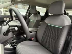 Kia EV4 (2026) thumbnail 10