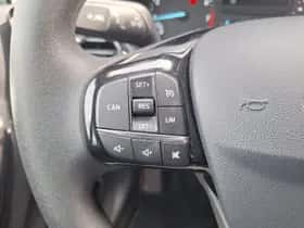 Ford Fiesta (2018) thumbnail 12