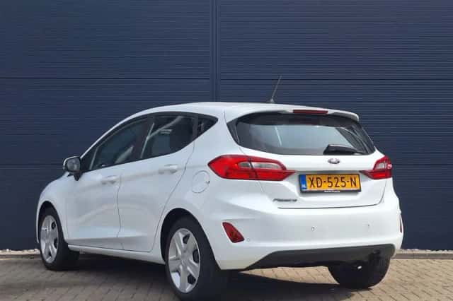 Ford Fiesta (2018) thumbnail 3