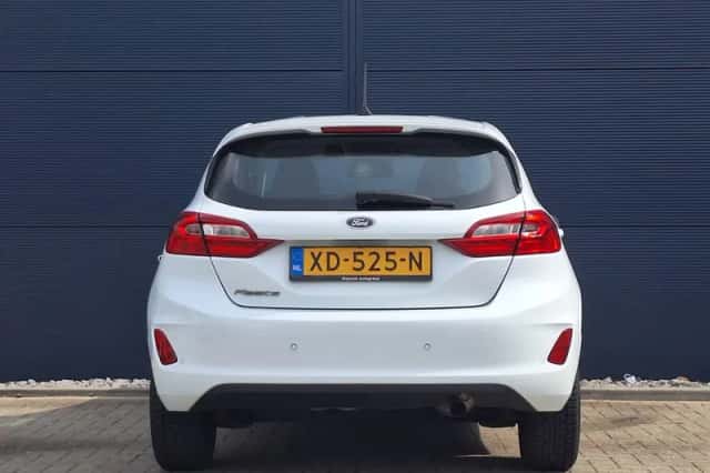 Ford Fiesta (2018) thumbnail 4