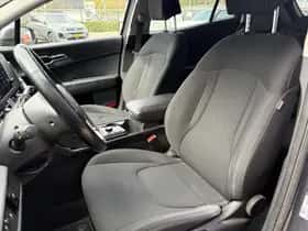 Kia Sportage (2023) thumbnail 11