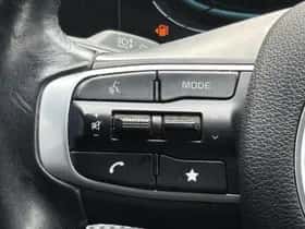 Kia Sportage (2023) thumbnail 16