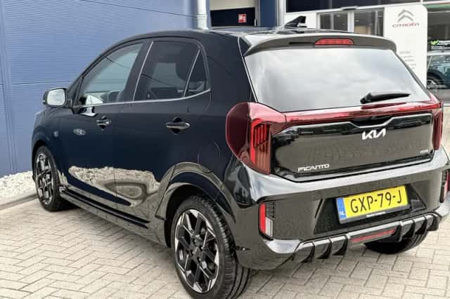 Kia Picanto (2024) thumbnail 4