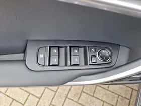 Kia XCeed (2025) thumbnail 23