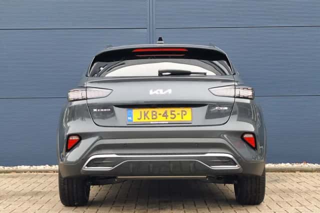 Kia XCeed (2025) thumbnail 4