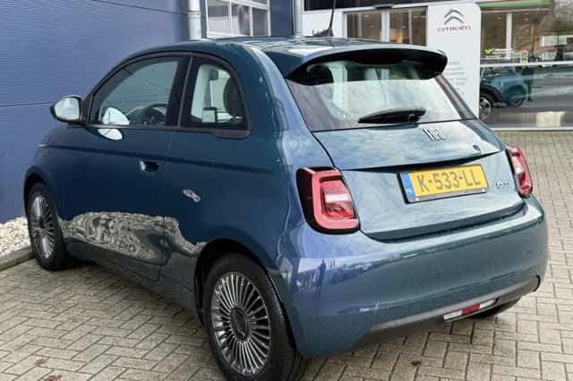 Fiat 500 (2020) thumbnail 5