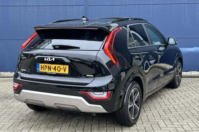 Kia Niro (2025) thumbnail 5