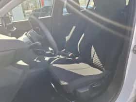Peugeot 2008 (2022) thumbnail 12