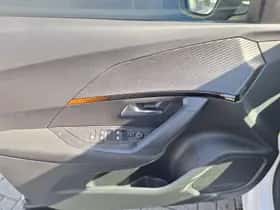 Peugeot 2008 (2022) thumbnail 17