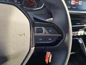 Peugeot 2008 (2022) thumbnail 19