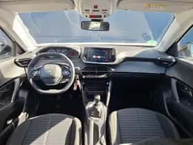 Peugeot 2008 (2022) thumbnail 22