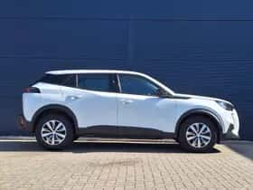 Peugeot 2008 (2022) thumbnail 7