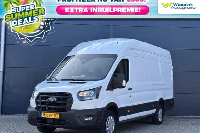 Ford Transit (2024) thumbnail 1