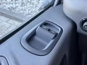 Ford Transit (2024) thumbnail 16