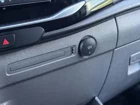 Ford Transit (2024) thumbnail 32