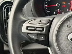 Kia Picanto (2021) thumbnail 15