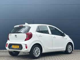 Kia Picanto (2021) thumbnail 5