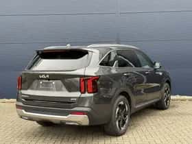 Kia Sorento (2026) thumbnail 4