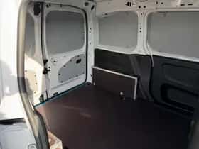Peugeot Partner (2024) thumbnail 15