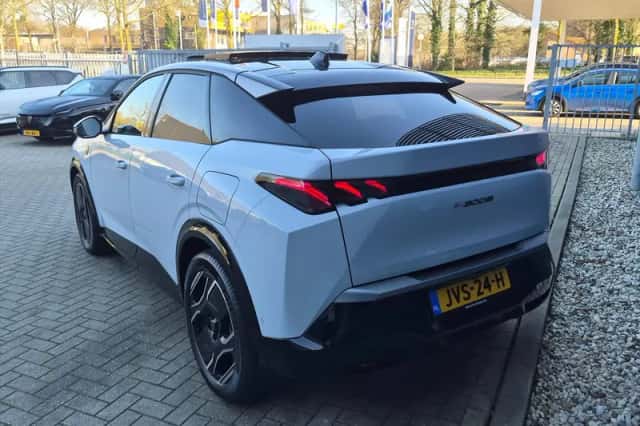 Peugeot e-3008 (2026) thumbnail 5