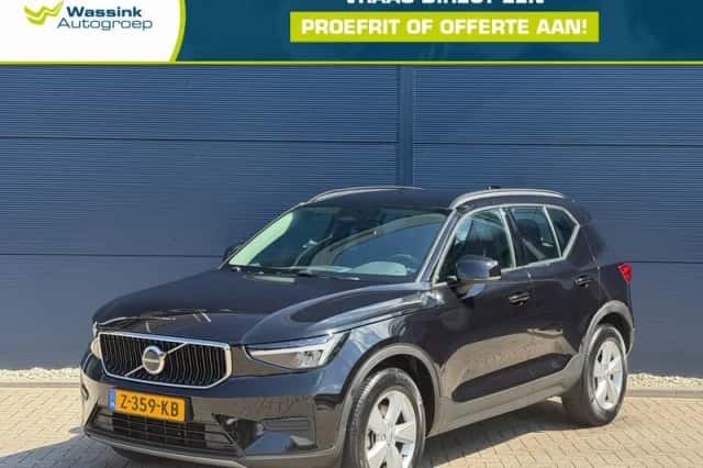 Volvo XC40 (2024) thumbnail 1