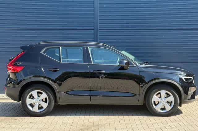 Volvo XC40 (2024) thumbnail 6