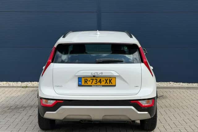 Kia Niro (2022) thumbnail 6