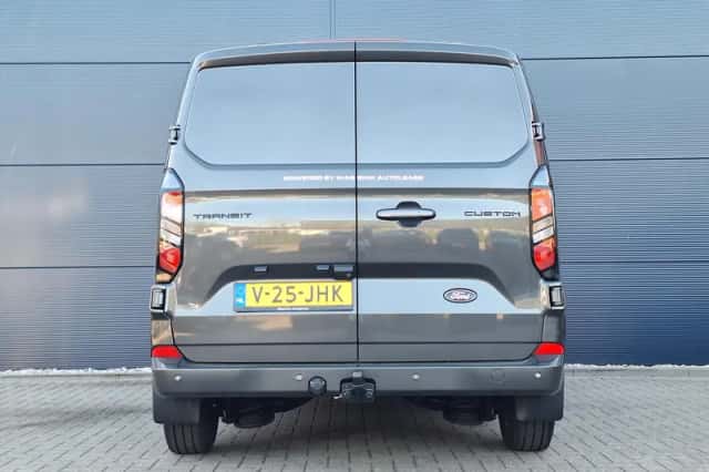 Ford Transit Custom (2024) thumbnail 4