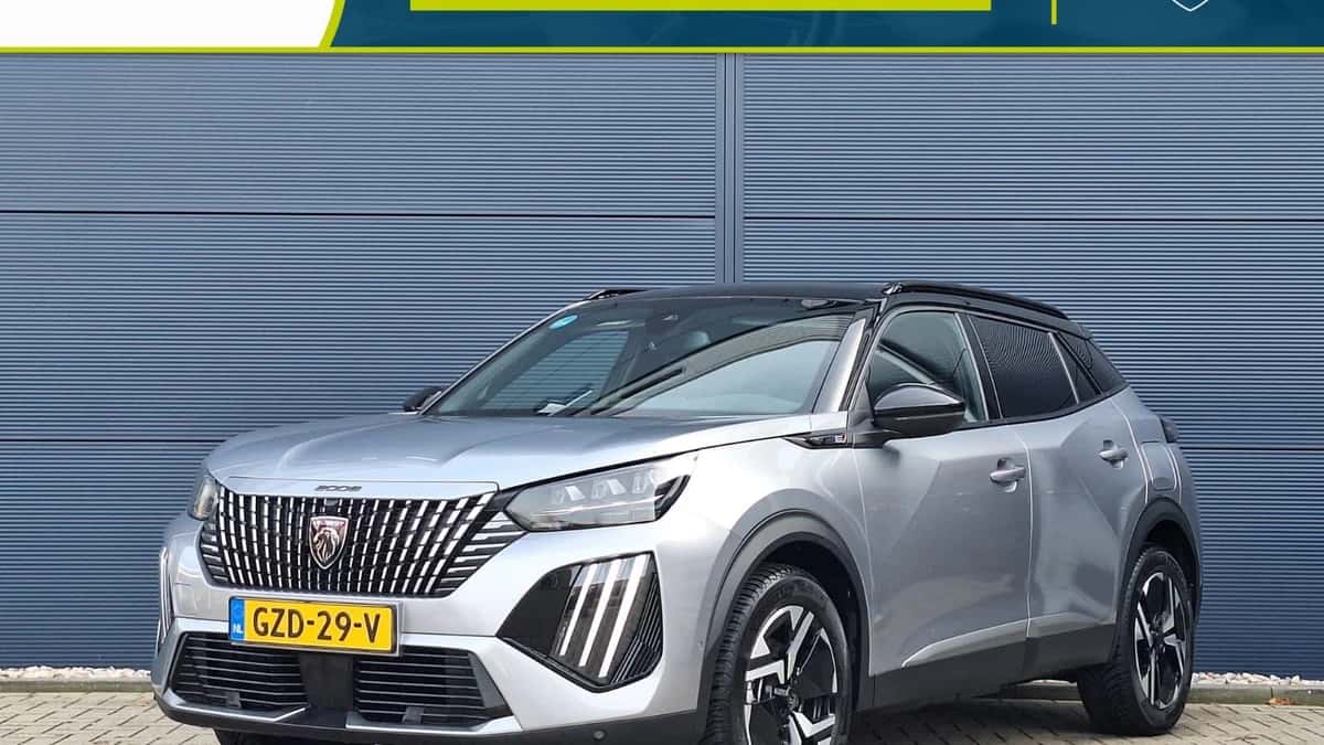 Peugeot e-2008 (2025) — foto 1