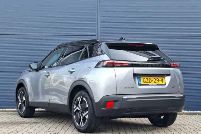 Peugeot e-2008 (2025) thumbnail 5