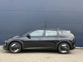 Kia EV4 (2026) thumbnail 2