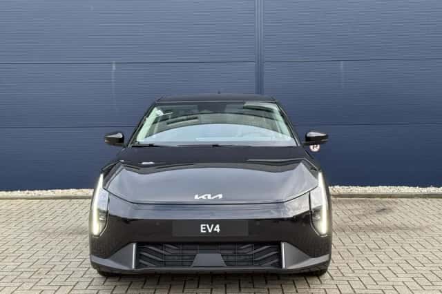 Kia EV4 (2026) thumbnail 3