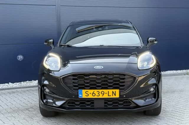 Ford Puma (2023) thumbnail 2
