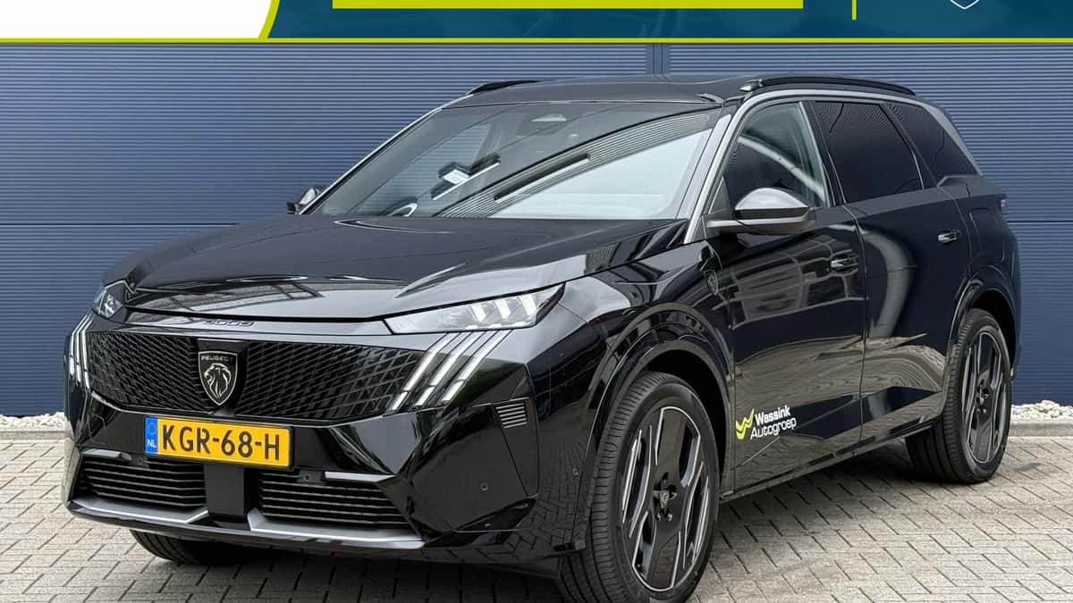 Peugeot E-5008 (2026) — foto 1