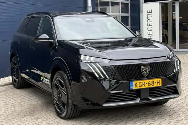 Peugeot E-5008 (2026) thumbnail 3